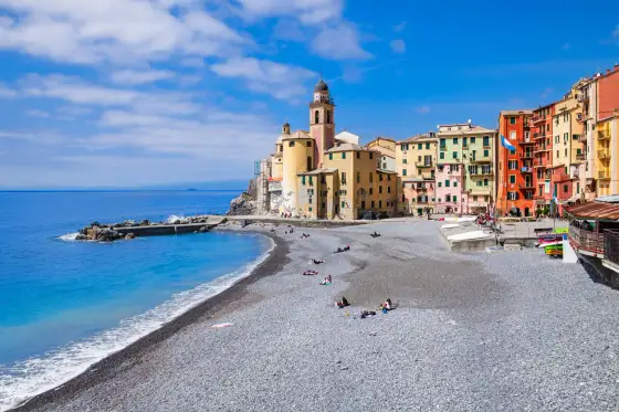 Liguria al mare - Ponente o Levante? Scegli la spiaggia perfetta