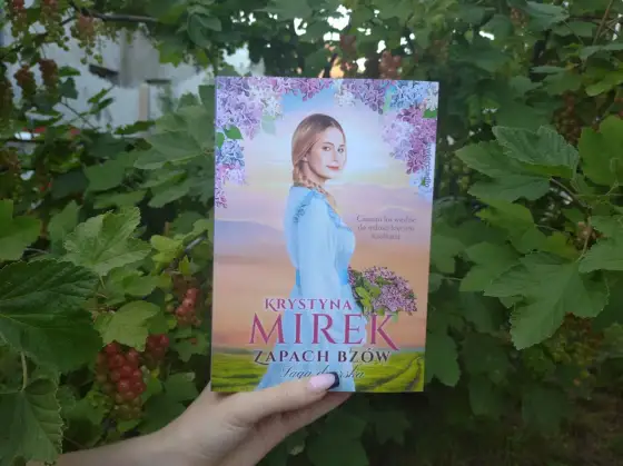 Saga dworska Krystyny Mirek - ile tomów i jak czytać?