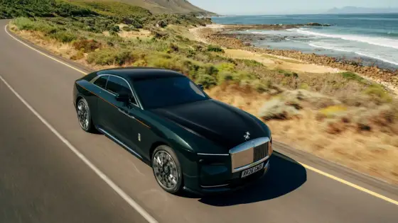 Rolls-Royce Spectre - Czy elektryczny luksus pasuje do Polski?