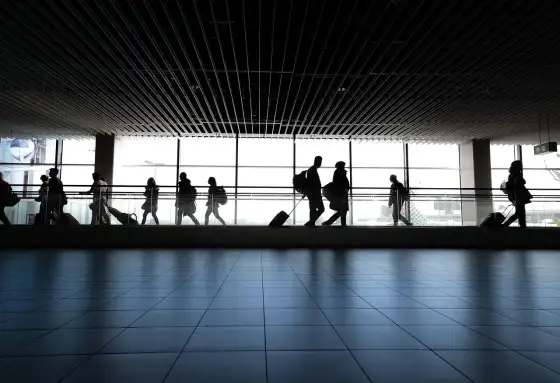 Zatrzymanie na lotnisku z powodu długów? Sprawdź, co musisz wiedzieć
