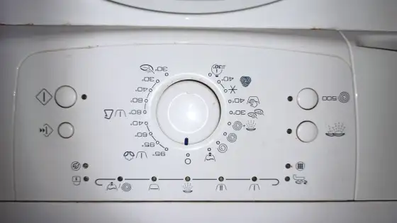 Instrukcja pralki Whirlpool: Pobierz PDF i rozwiąż problemy