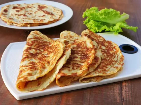 Co zamiast chleba na keto? Najlepsze zamienniki i praktyczne triki