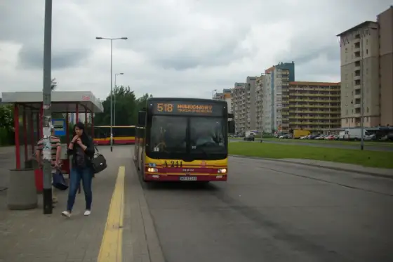 Linia 518 Warszawa - trasa, rozkład, przystanki. Jak korzystać?