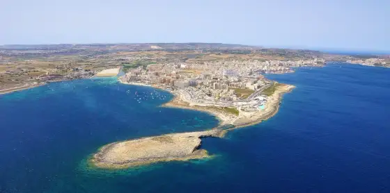 Najlepsze atrakcje w Qawra Malta, które musisz zobaczyć na wakacjach