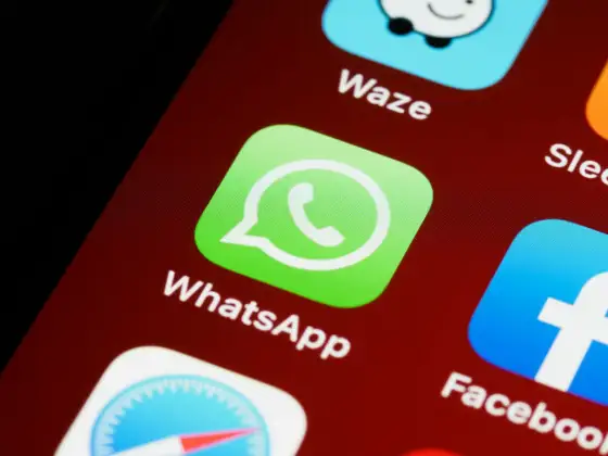 Ankieta w WhatsAppie - jak ją zrobić i uniknąć chaosu w grupie?