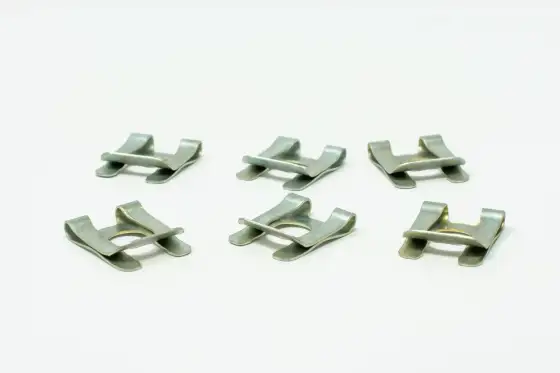 Clips de fermeture cage de transport - Le guide complet