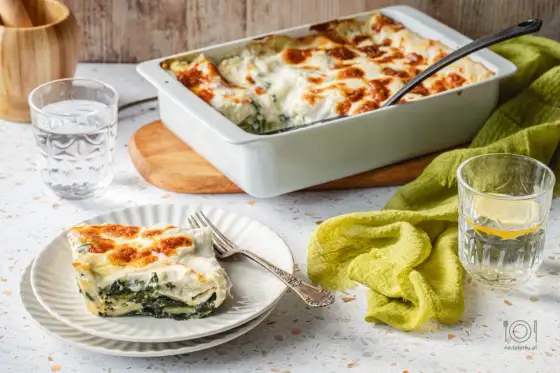 Lasagne ze szpinakiem – kremowa i zwarta. Jak ją zrobić?