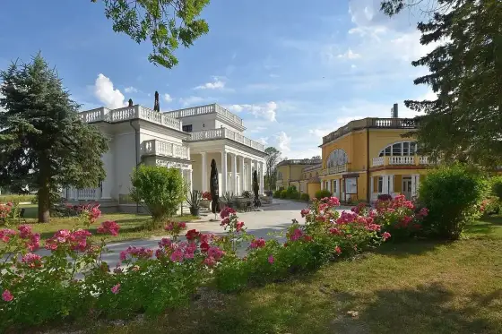 Sanatorium Świt Solec-Zdrój - Czy to miejsce dla Ciebie?