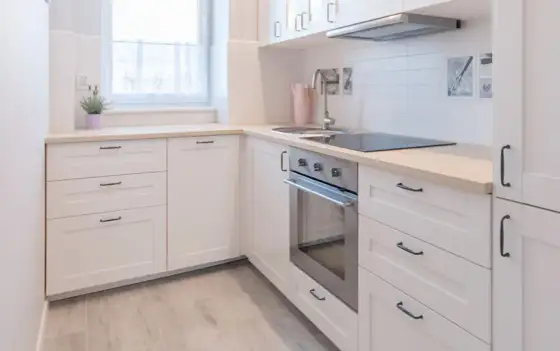 Colores para cocinas pequeñas: Amplíala y hazla más luminosa