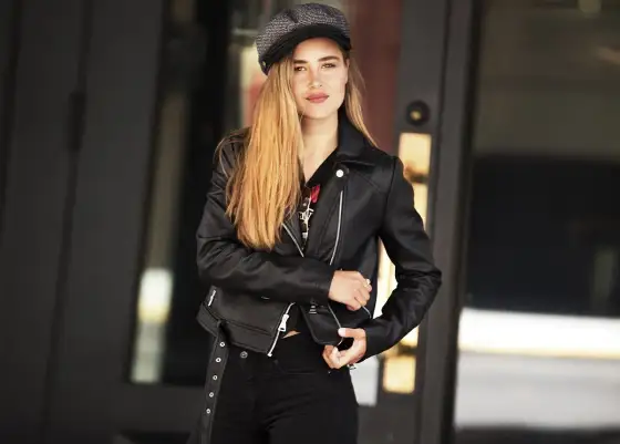 Rockowy styl ubierania - Jak nosić go naturalnie, nie teatralnie?