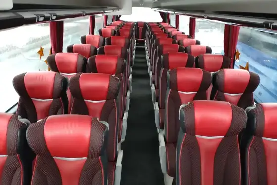 Ile kosztuje autobus? Bilet, wynajem, zakup - Co się opłaca?