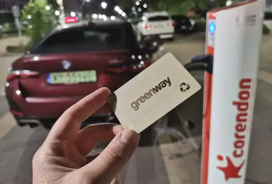 Karta do ładowania samochodu elektrycznego - Jak wybrać?