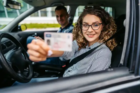 Okres próbny po prawie jazdy - uniknij cofnięcia uprawnień