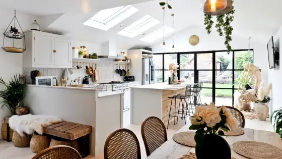 Styl Modern Farmhouse: Przytulne wnętrza, które pokochasz