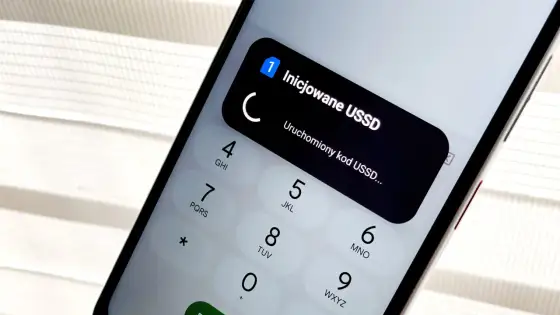 Telefon sam się wyłącza? Oto, co musisz sprawdzić!