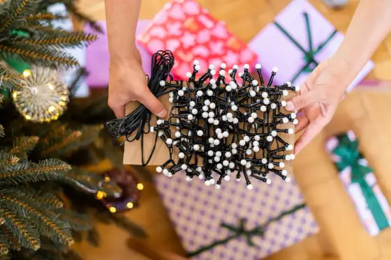 Strój choinki dla dziecka: DIY, gotowy, ceny i porady