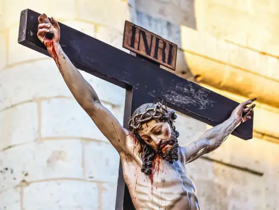 Śmierć Jezusa na krzyżu: Czy teoria omdlenia jest możliwa?