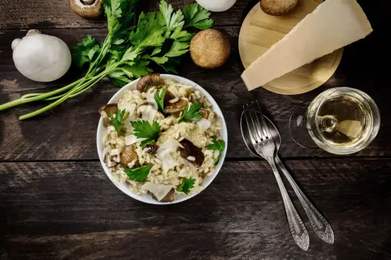 Abbinamento vino funghi: la guida definitiva