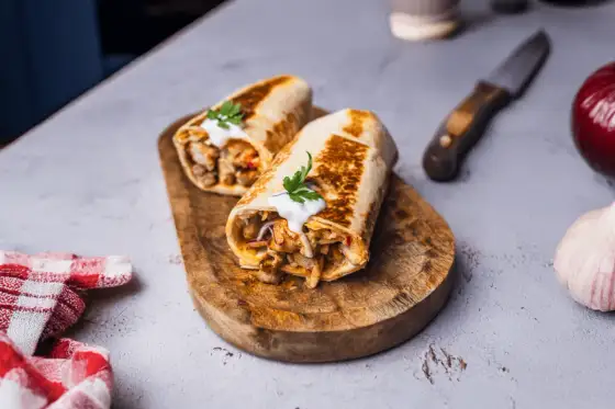 Domowy kebab w tortilli - Przepis na idealny wrap!
