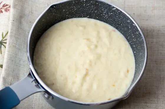 Sos z mascarpone - Prosty przepis na idealny krem do deserów