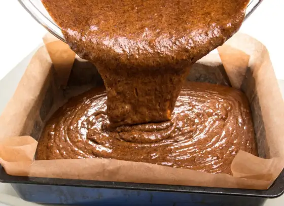 Prosty przepis na piernik - Miękki i wilgotny bez dojrzewania
