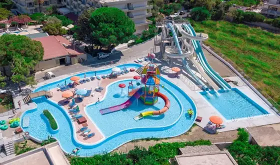 Filerimos Village opinie - Czy to hotel dla Twojej rodziny?