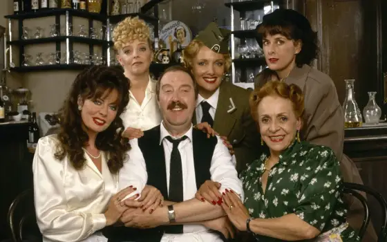 Allo 'Allo! Dlaczego serial wciąż bawi?