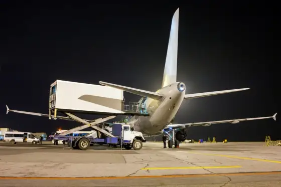 IATA DGR - Co zabrać do samolotu? Uniknij problemów!