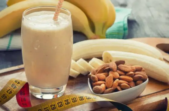 Shake proteinowy na odchudzanie - Jak go zrobić, by naprawdę sycił?
