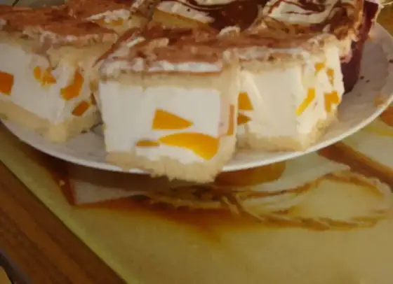 Sernik z bitą śmietaną - przepis Siostry Anastazji, który zawsze wychodzi