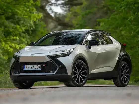 Spalanie Toyota C-HR - Która hybryda pali najmniej?