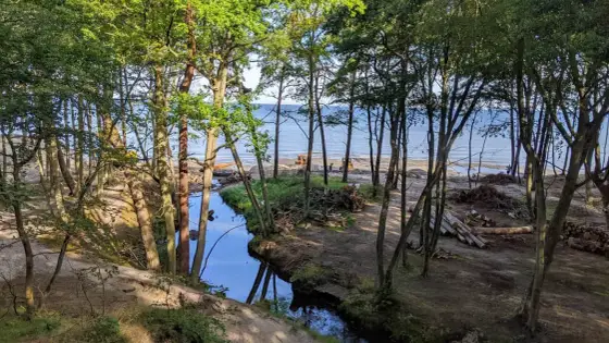 Orzechowo - Spokojny spacer z Ustki. Plaża, klif i wieża