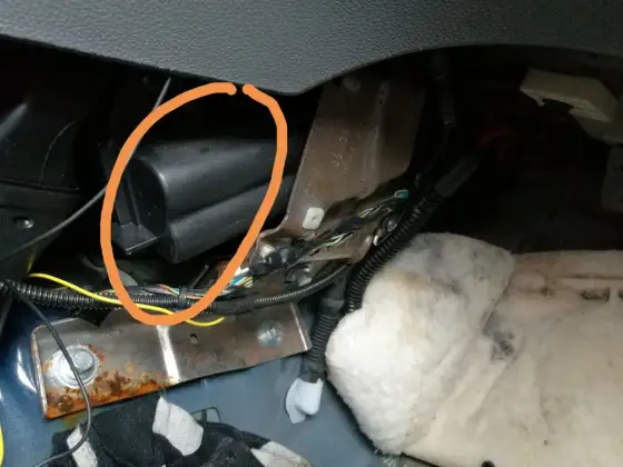 Ford Focus MK2 - Kanały odpływowe - Jak udrożnić samemu?