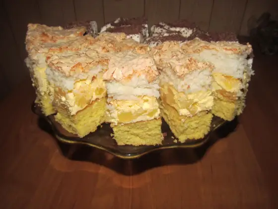 Ciasto z Ananasem i Kokosem: Przepis na Egzotyczny Raj!