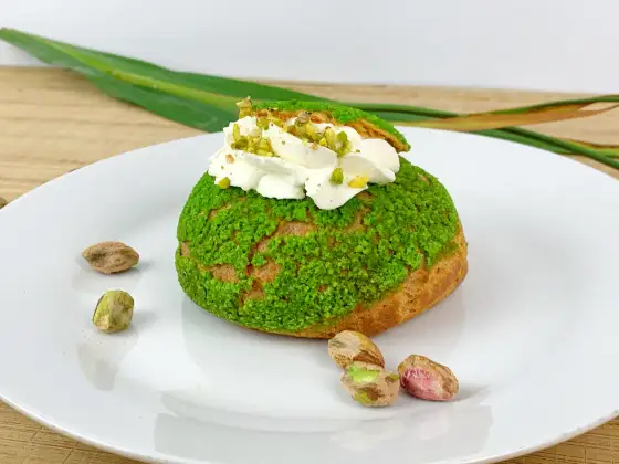 Ptysie z Kremem Pistacjowym: Przepis Krok po Kroku i Sekrety