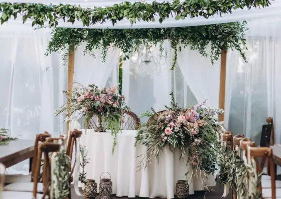 Boho na wesele - jak połączyć styl z elegancją?