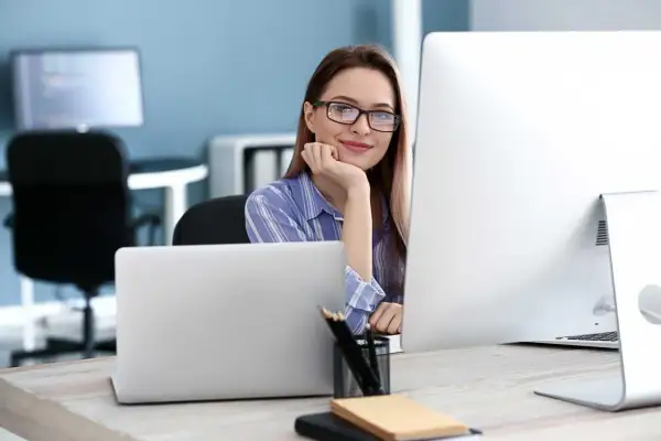 Content writer co to - poznaj kluczowe obowiązki i znaczenie tej roli