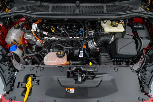 Ford S-Max jaki silnik wybrać? Sprawdź najlepsze opcje silników