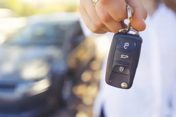 Immobilizer: Klucz do bezpieczeństwa auta. Co musisz o nim wiedzieć?