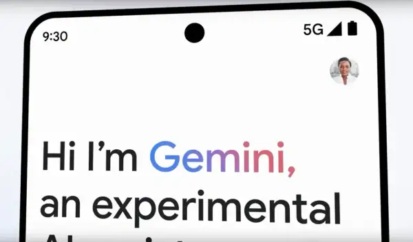 Ekran telefonu z napisem "Hi I'm Gemini, an experimental AI". To nowy asystent od Google.