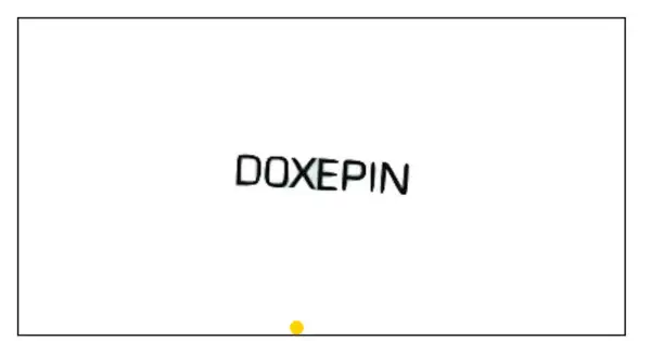 Napis "DOXEPIN" na białym tle. Pod nim mała żółta kropka.