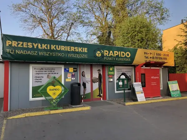 Punkt Rapido, gdzie można nadać przesyłki kurierskie i odebrać paczki z AliExpress. Idealne miejsce, gdzie można wydrukować dokumenty z telefonu.