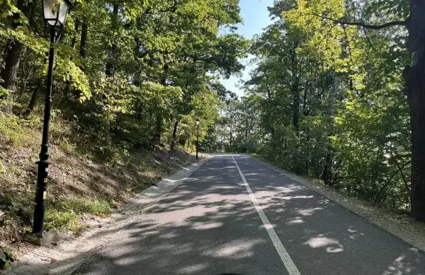 Srebrna Góra: Twierdza, MTB, szlaki. Zaplanuj idealną wycieczkę!