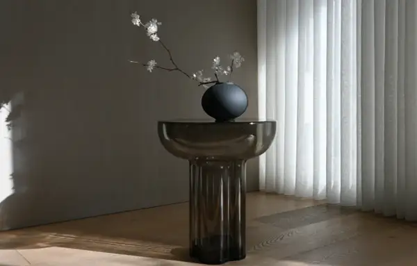 Mniej znaczy więcej – jak urządzić wnętrze w stylu soft luxury?