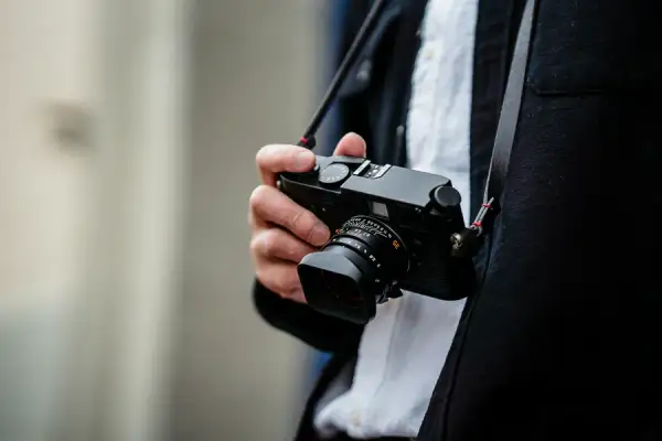 Ile bierze fotograf? Sprawdź ceny i co wpływa na koszty usług