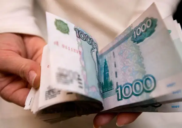 Jaka waluta obowiązuje w Rosji? Kluczowe informacje o ruble i jego historii