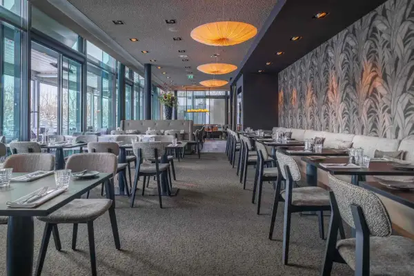 Main Nizza Gastronomie: Wo Frankfurt mediterran genießt