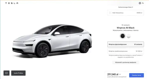 Biała Tesla Model Y, opcja wnętrza siedmiomiejscowego. Idealna dla rodziny, która potrzebuje więcej miejsca.