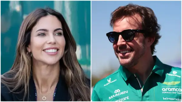 Fernando Alonso, piloto de Aston Martin, sonríe junto a su pareja, Andrea Schlager.