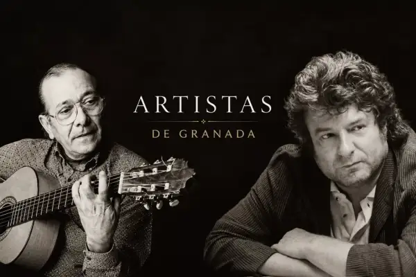 Dos artistas de Granada, uno tocando la guitarra, evocan el alma del cante andaluz.